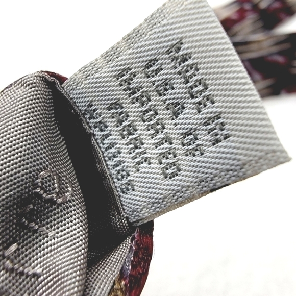 100% Silk Vintage Pierre Cardin Red and Gold Tone Patterned Long Neck Tie USA - Picture 8 of 13